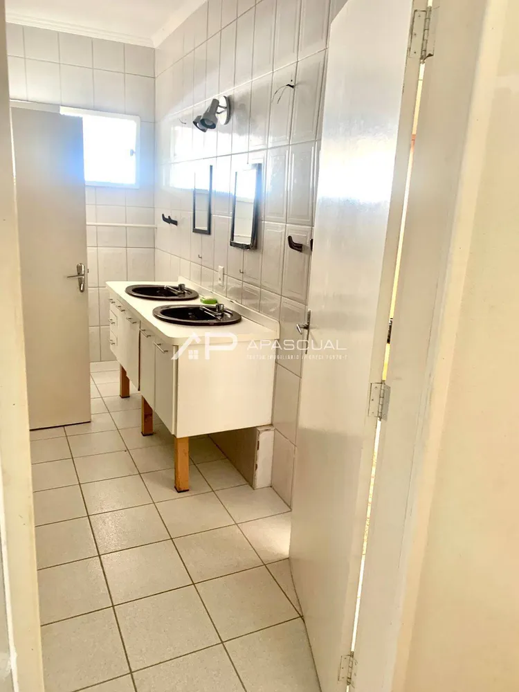 Casa, 3 quartos, 210 m² - Foto 11