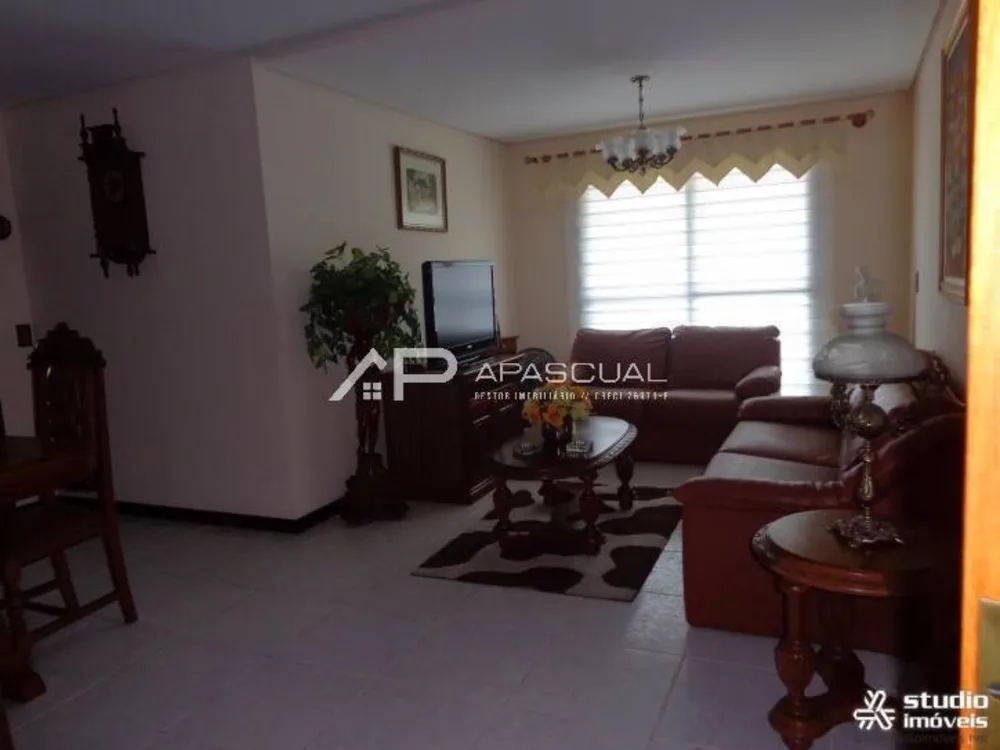Apartamento, 3 quartos, 133 m² - Foto 2