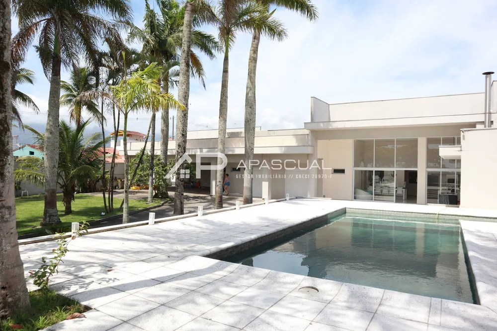 Casa, 5 quartos, 280 m² - Foto 1