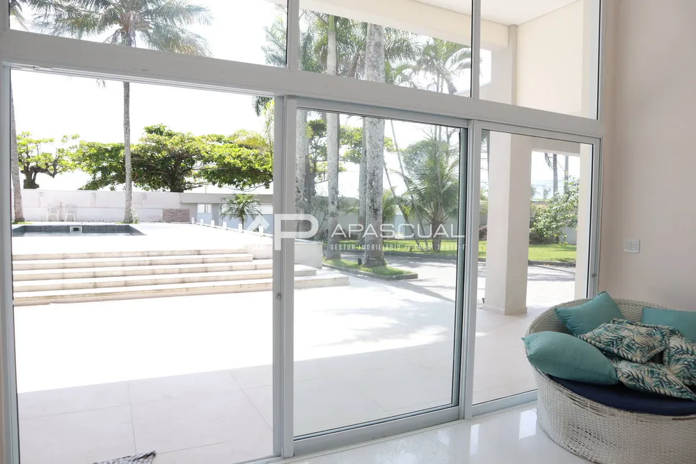 Casa, 5 quartos, 280 m² - Foto 9