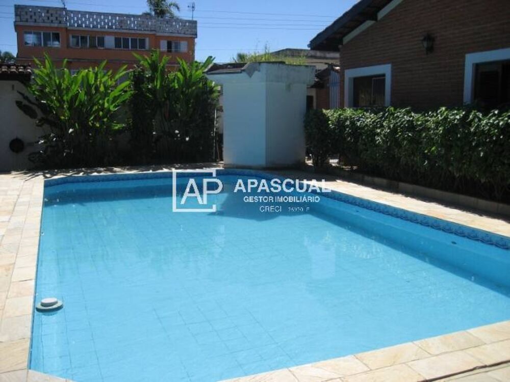 Sobrado, 4 quartos, 315 m² - Foto 1