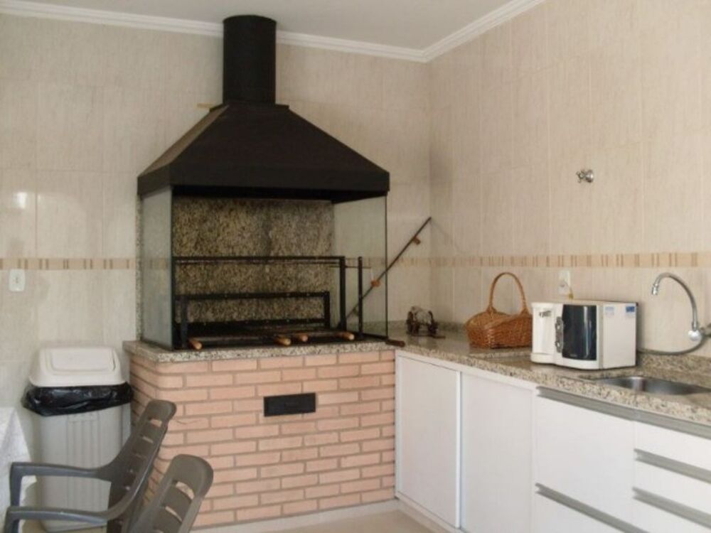 Casa, 3 quartos, 298 m² - Foto 3