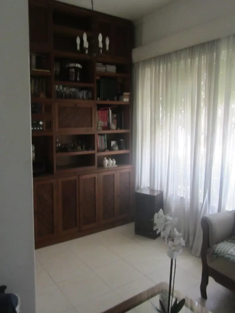 Casa à venda e aluguel com 3 quartos, 250m² - Foto 13