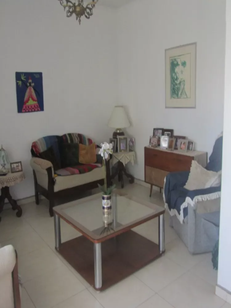 Casa à venda e aluguel com 3 quartos, 250m² - Foto 12