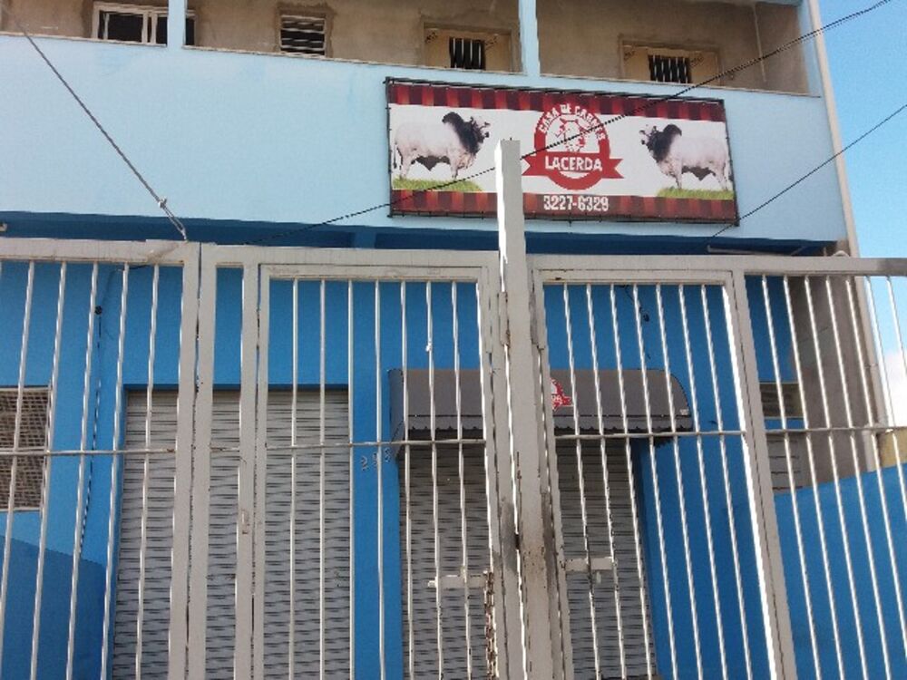 Prédio Inteiro - Foto 1