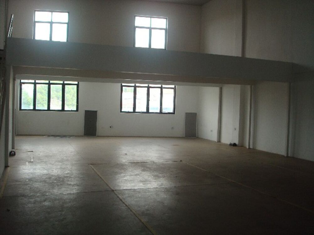 Depósito-Galpão, 590 m² - Foto 1