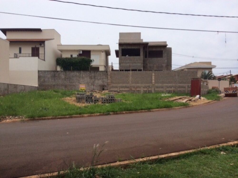 Terreno, 301 m² - Foto 1