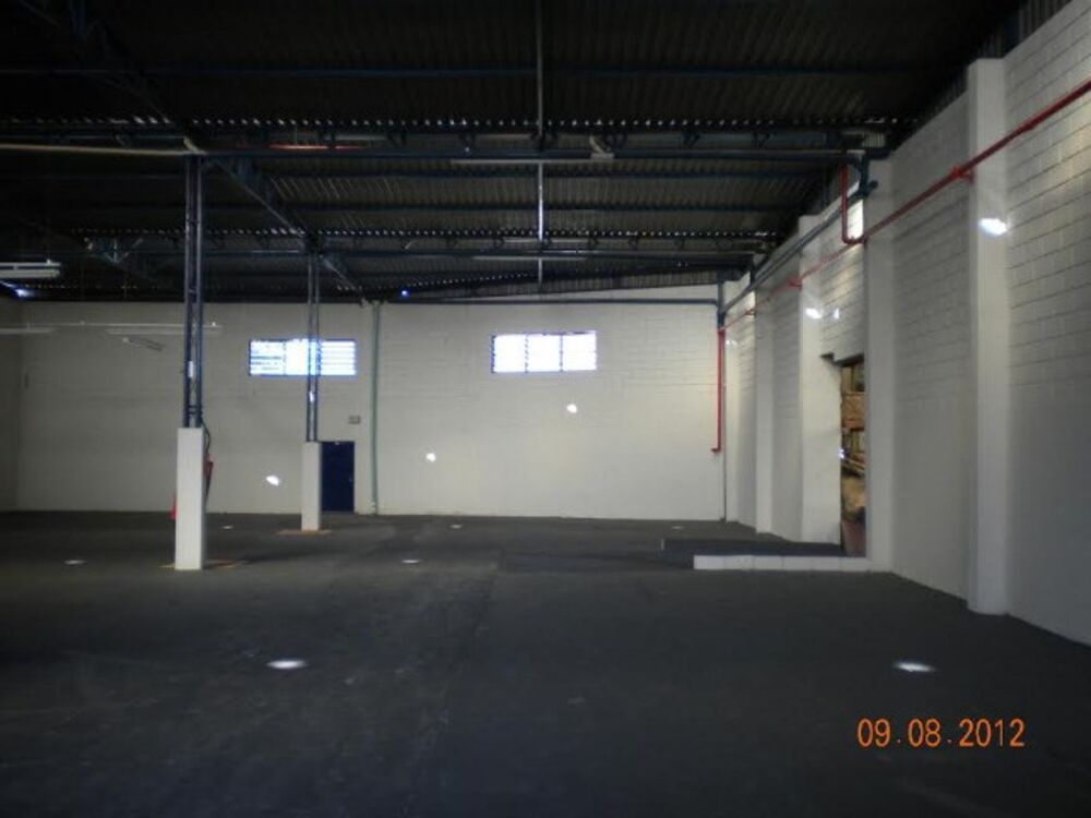 Depósito-Galpão, 2000 m² - Foto 1