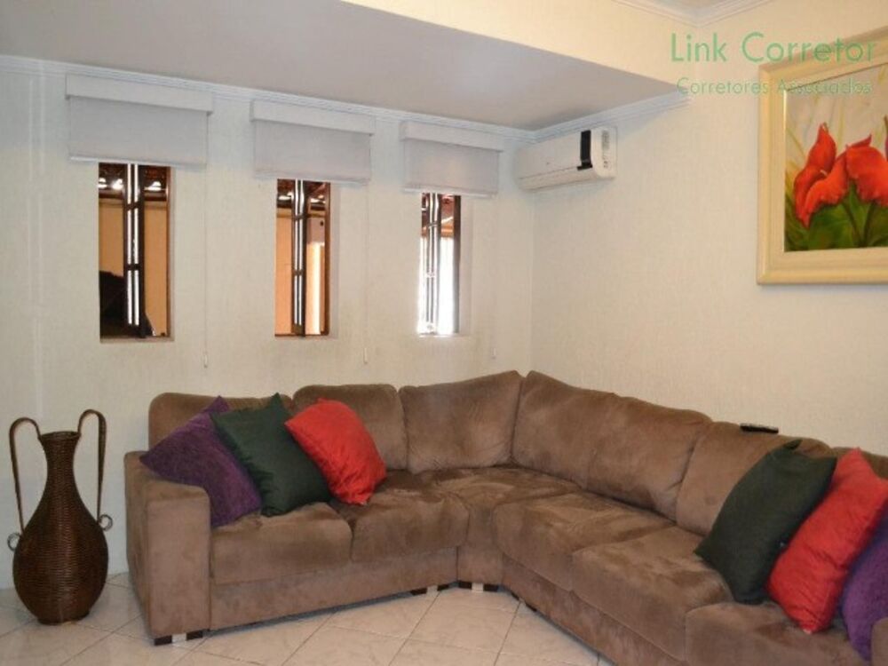 Casa, 3 quartos, 204 m² - Foto 4