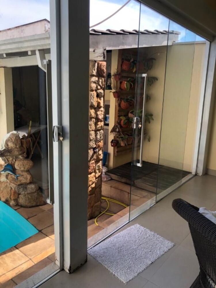 Casa, 3 quartos, 164 m² - Foto 3