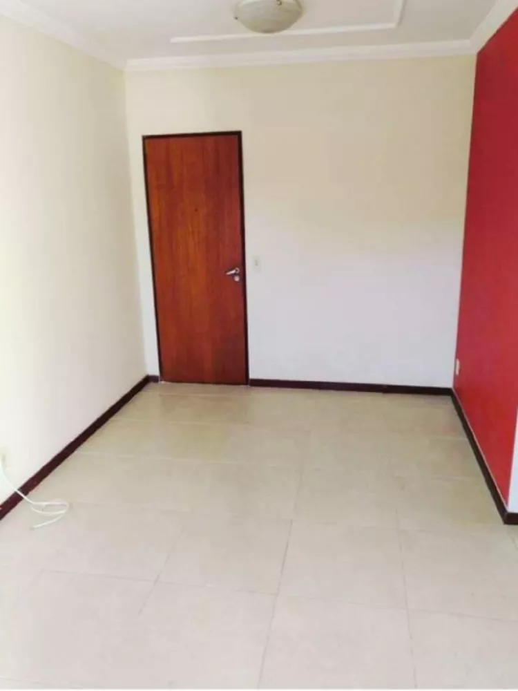 Apartamento à venda com 2 quartos, 55m² - Foto 3