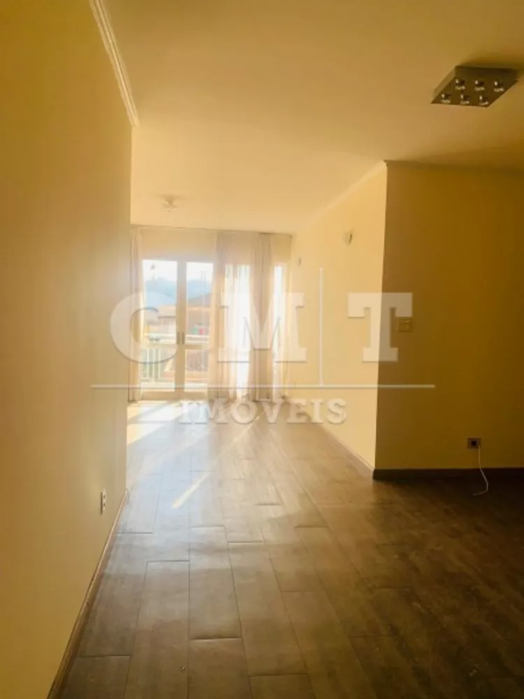 Apartamento para alugar com 3 quartos, 134m² - Foto 2