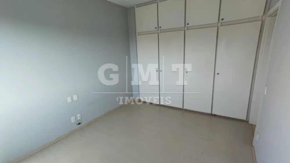 Apartamento, 3 quartos, 215 m² - Foto 1