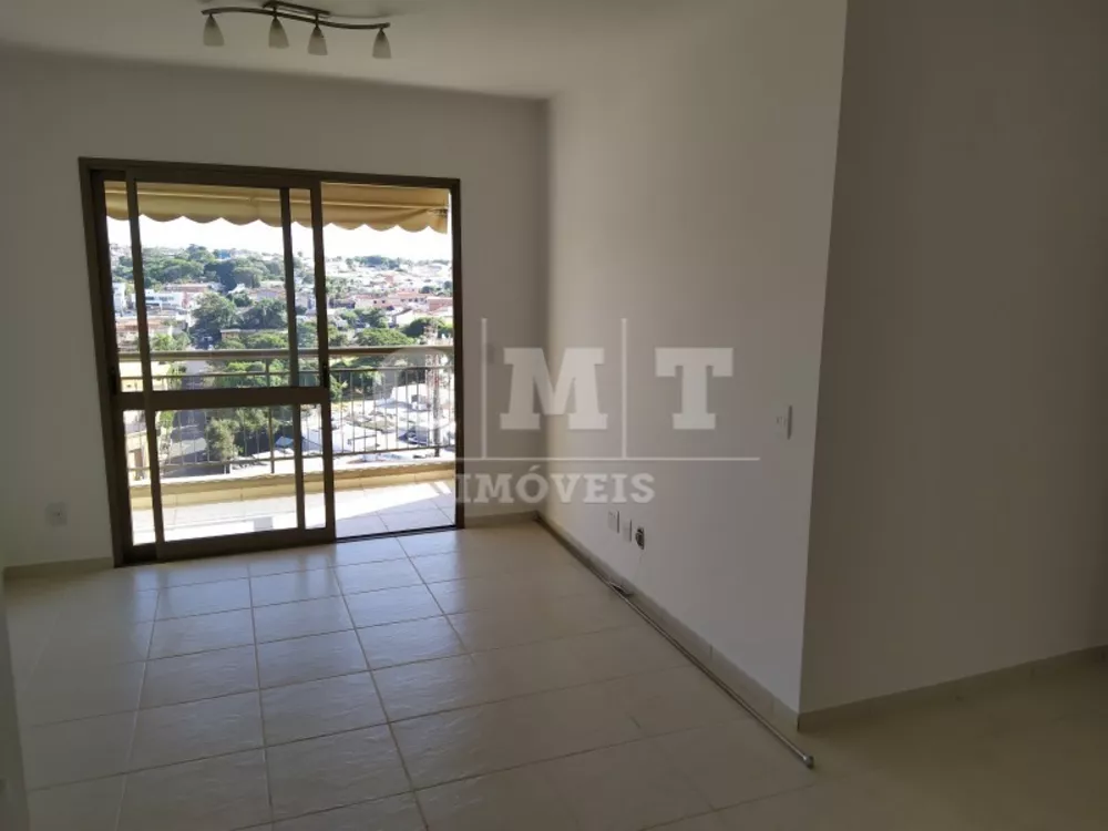 Apartamento à venda com 3 quartos, 87m² - Foto 4