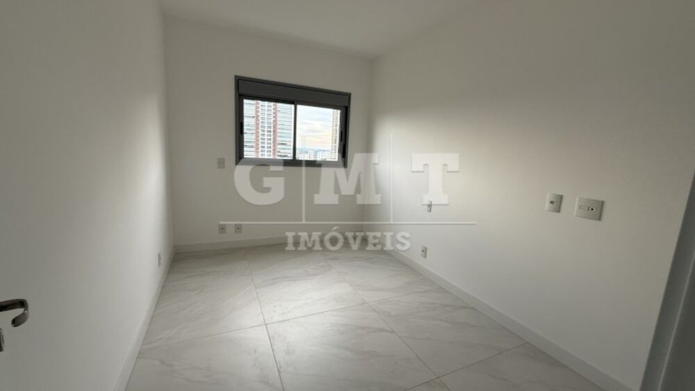 Apartamento, 3 quartos, 132 m² - Foto 1
