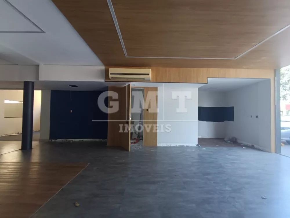 Prédio Inteiro para alugar, 243m² - Foto 1