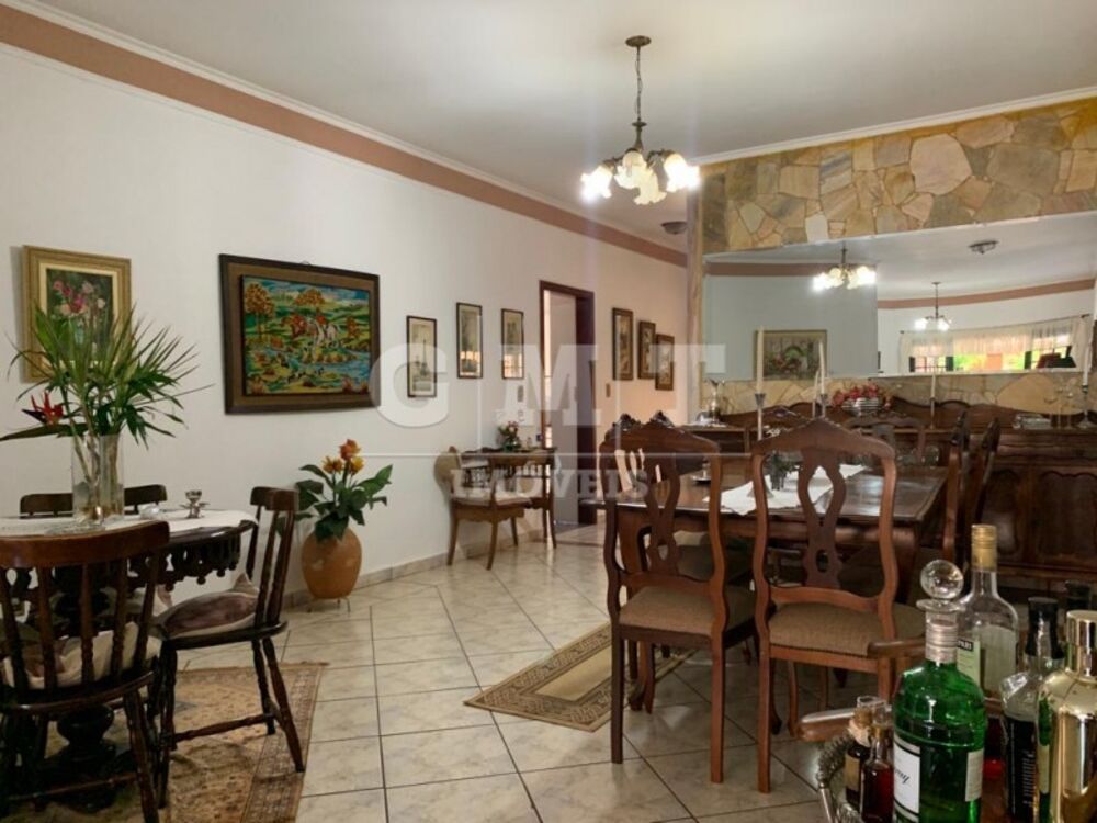 Casa, 3 quartos, 230 m² - Foto 1