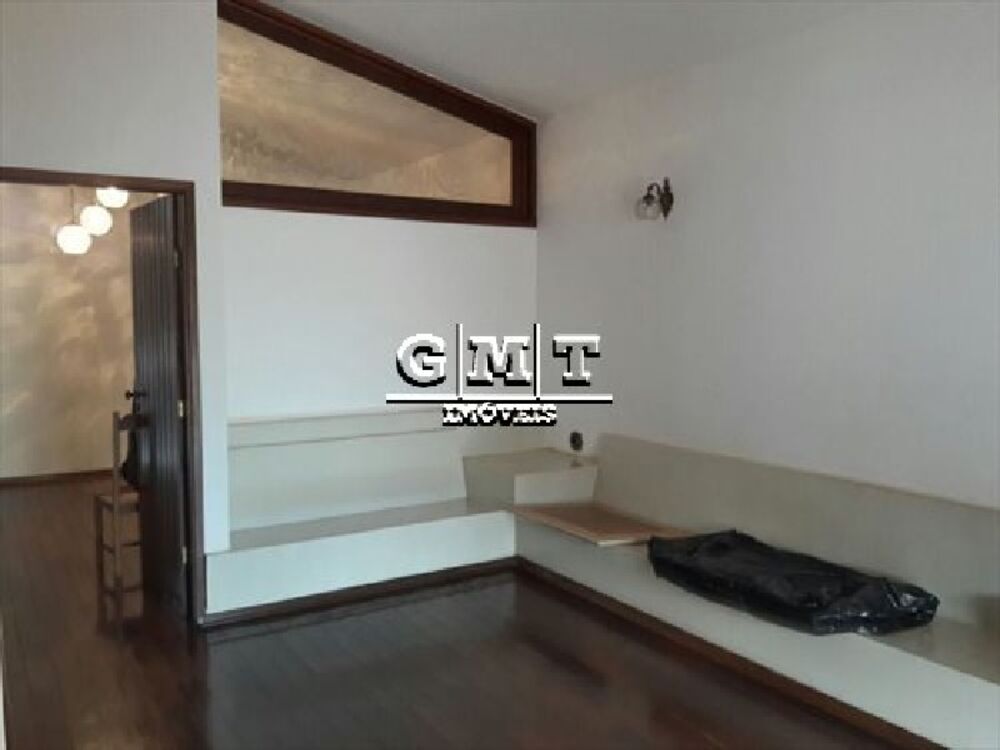 Casa, 4 quartos, 439 m² - Foto 1