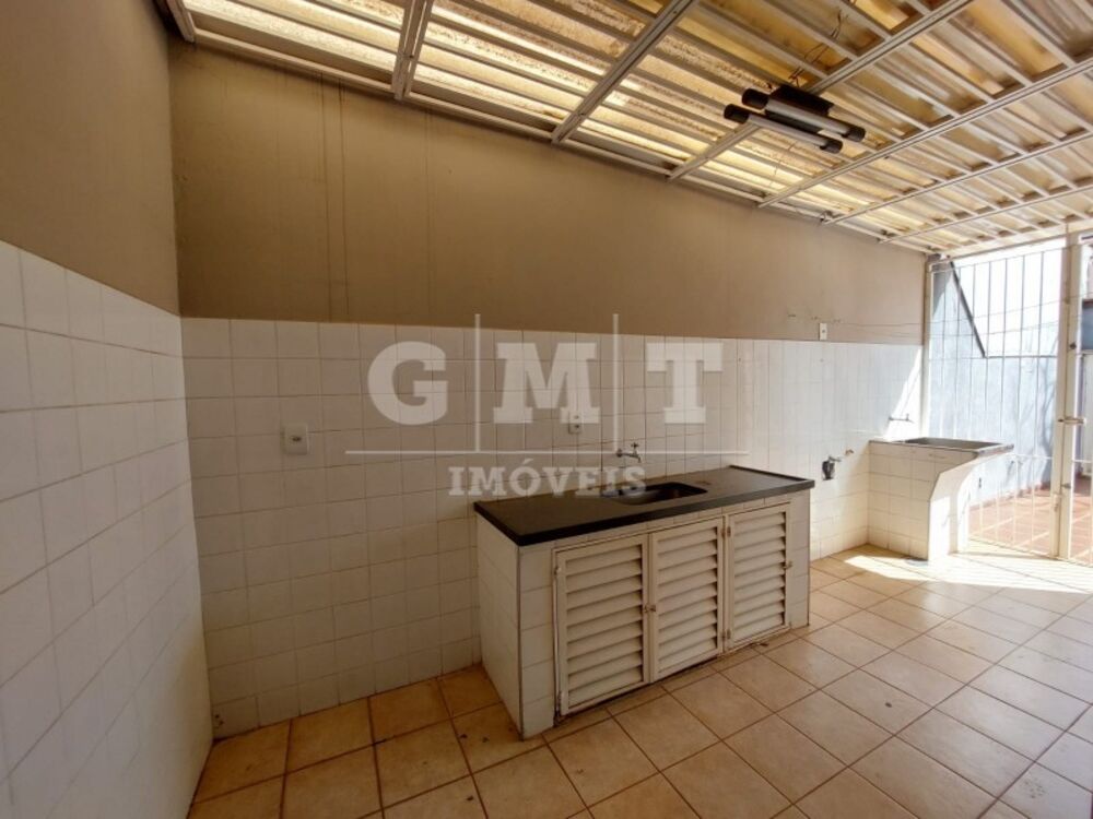 Casa à venda com 4 quartos, 182m² - Foto 16