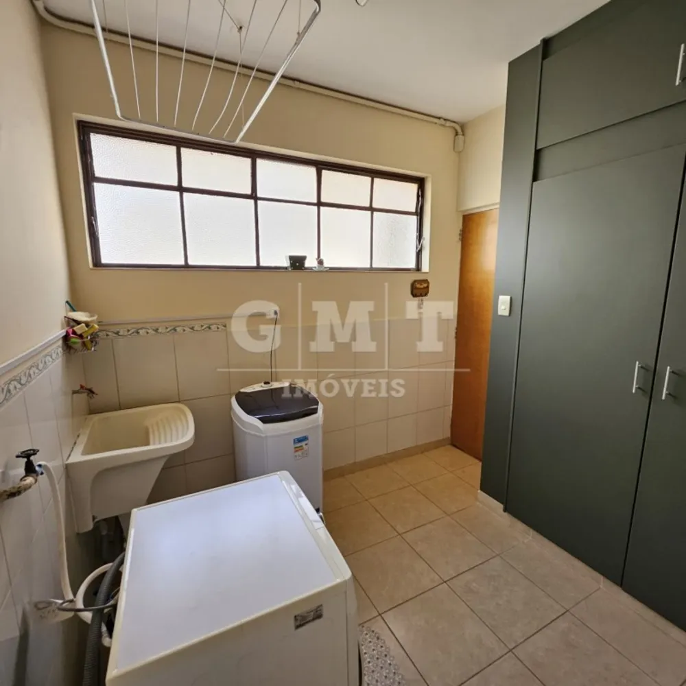 Apartamento, 3 quartos, 210 m² - Foto 2