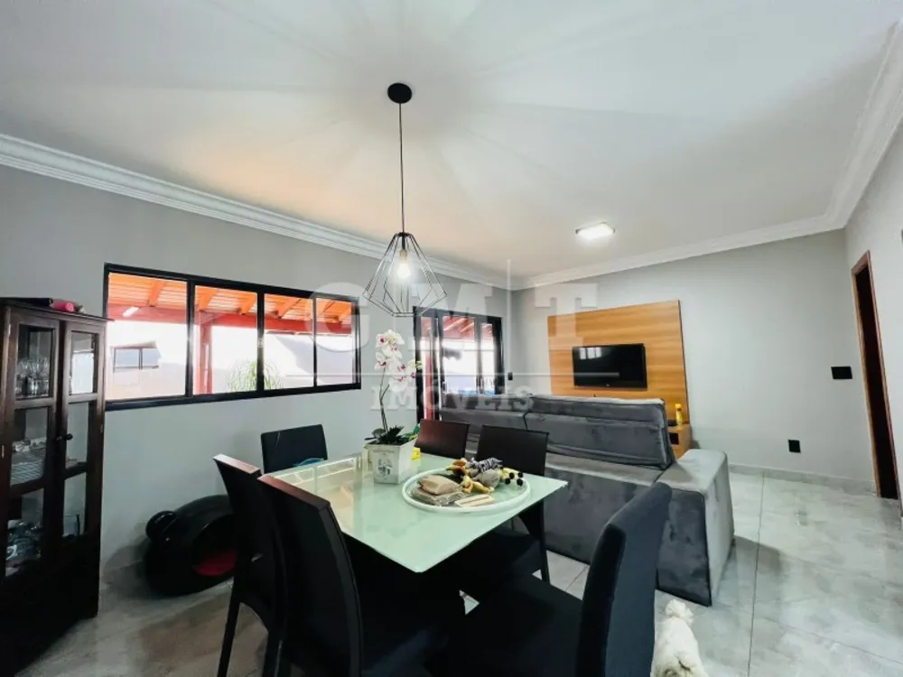 Casa, 3 quartos, 225 m² - Foto 9