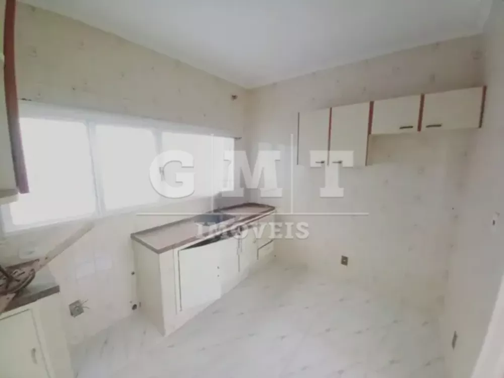 Casa à venda e aluguel com 3 quartos, 191m² - Foto 8