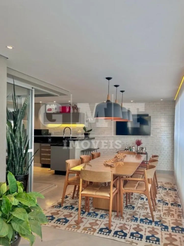 Apartamento, 3 quartos, 200 m² - Foto 1