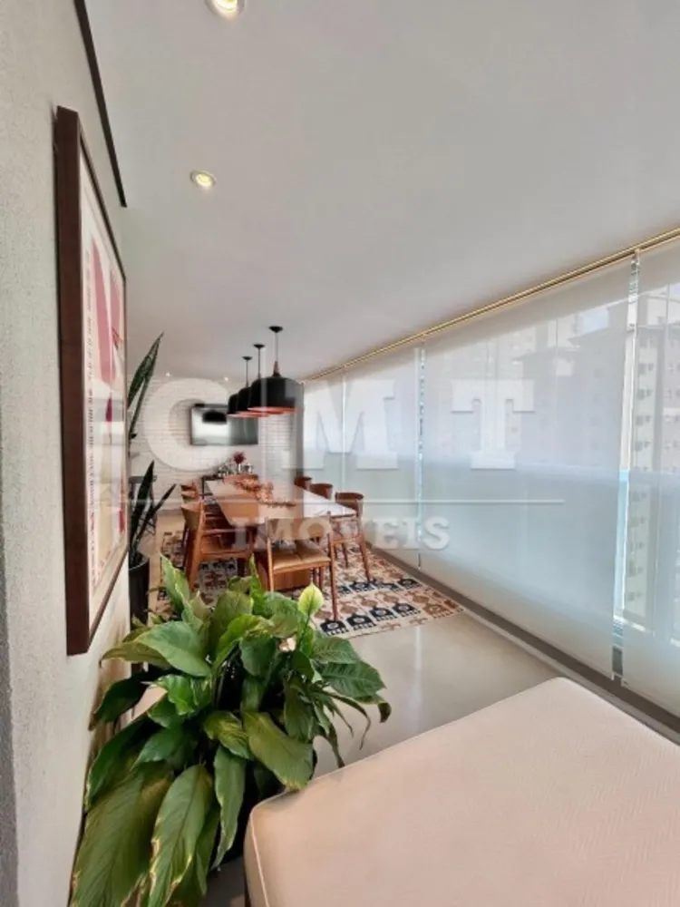 Apartamento, 3 quartos, 200 m² - Foto 2