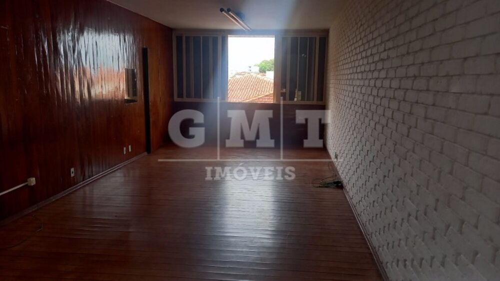 Casa, 4 quartos, 318 m² - Foto 2