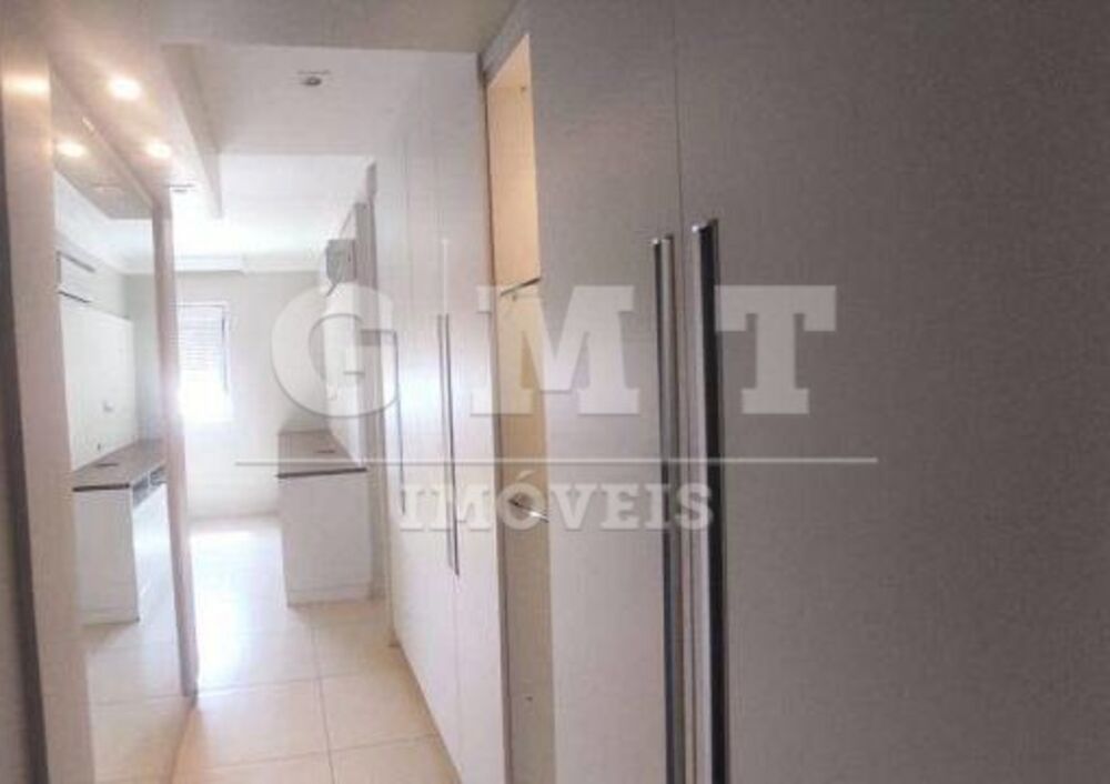 Apartamento à venda com 4 quartos, 281m² - Foto 1