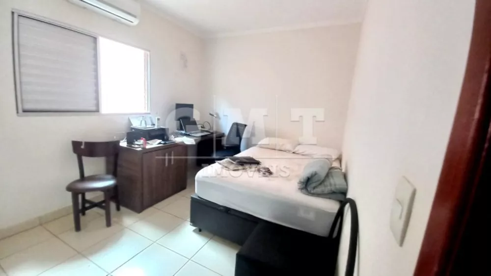 Casa de Condomínio à venda com 3 quartos, 160m² - Foto 2