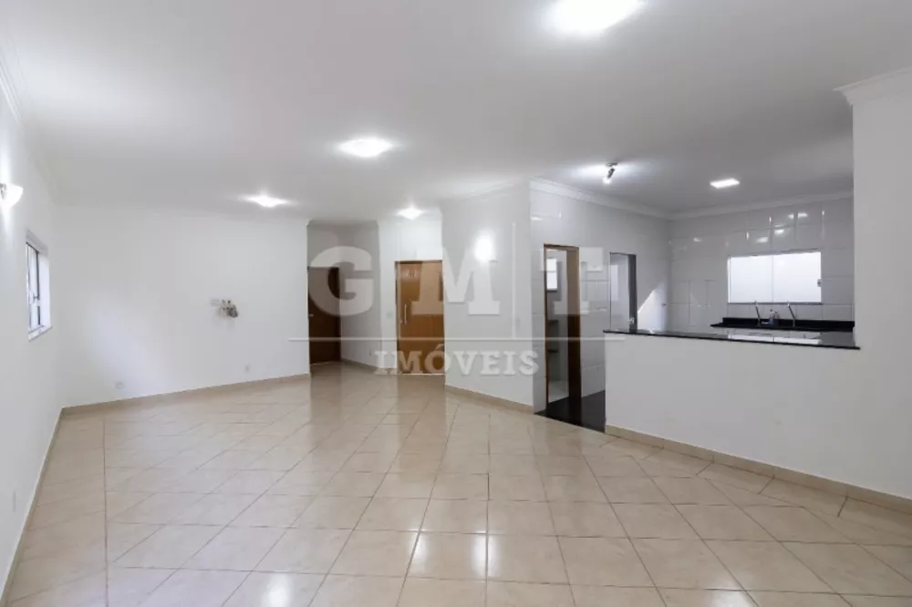 Casa à venda com 3 quartos, 195m² - Foto 4