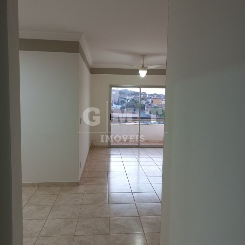 Apartamento à venda com 2 quartos, 82m² - Foto 2
