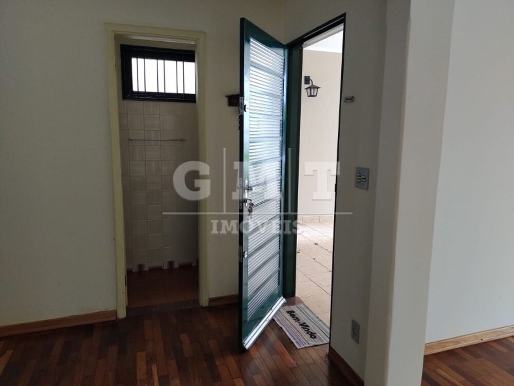 Casa, 4 quartos, 260 m² - Foto 8