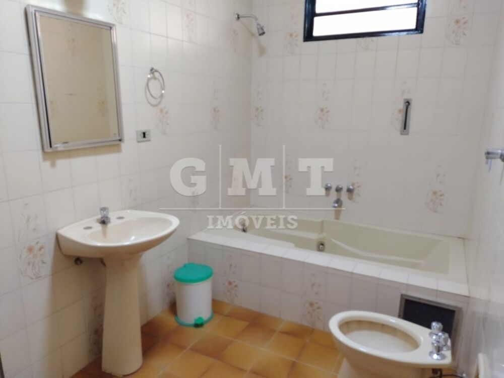 Casa, 4 quartos, 260 m² - Foto 1