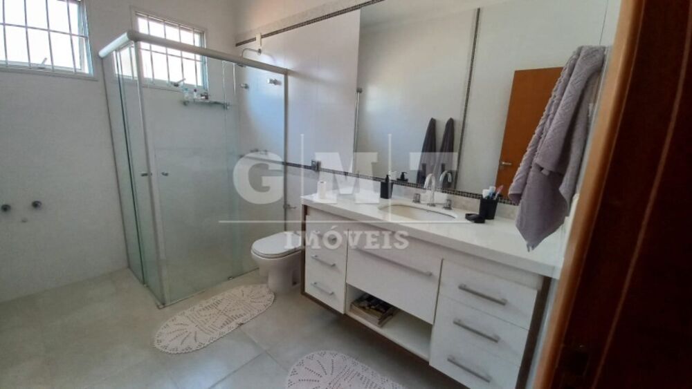 Casa, 3 quartos, 232 m² - Foto 13