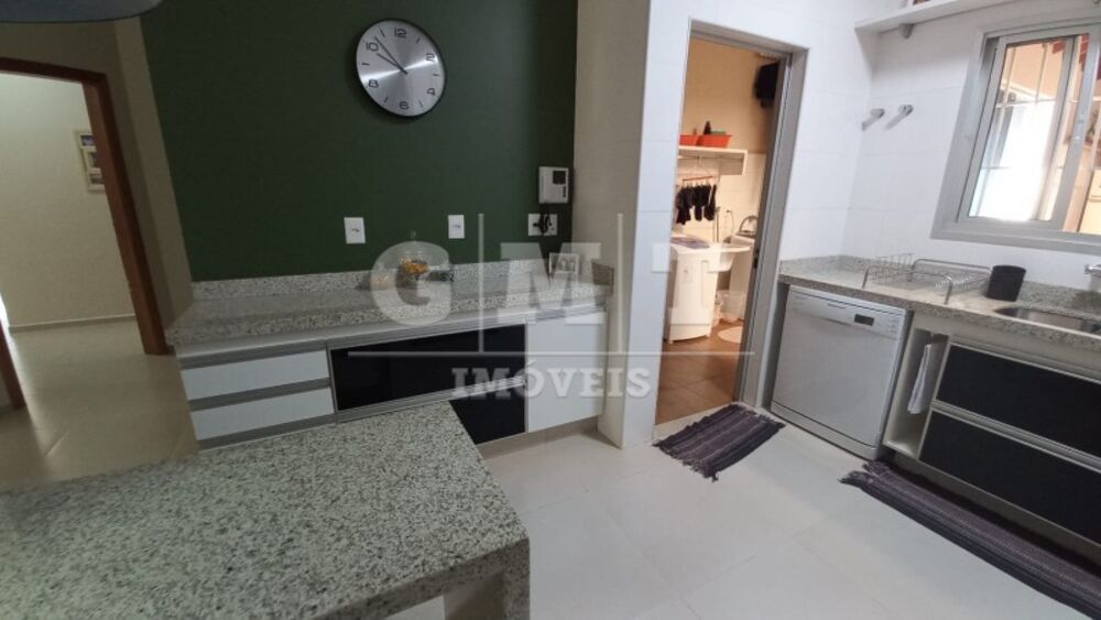 Casa, 3 quartos, 232 m² - Foto 6