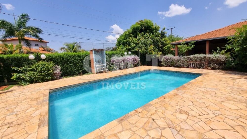 Casa de Condomínio à venda com 3 quartos, 428m² - Foto 1