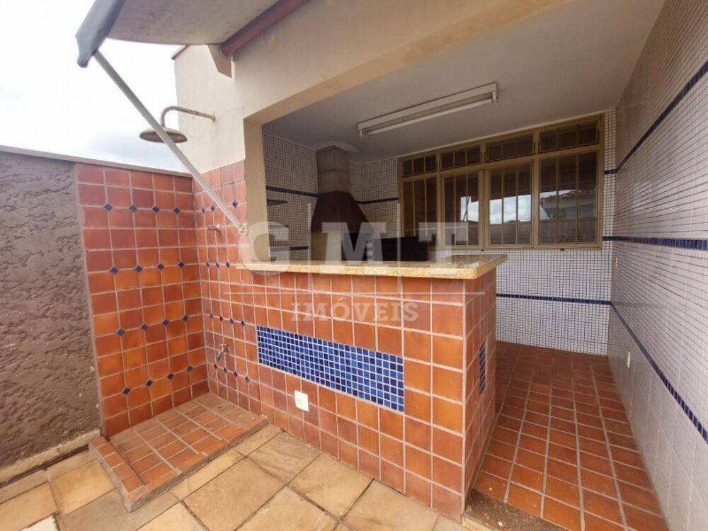 Sobrado à venda com 4 quartos, 307m² - Foto 15
