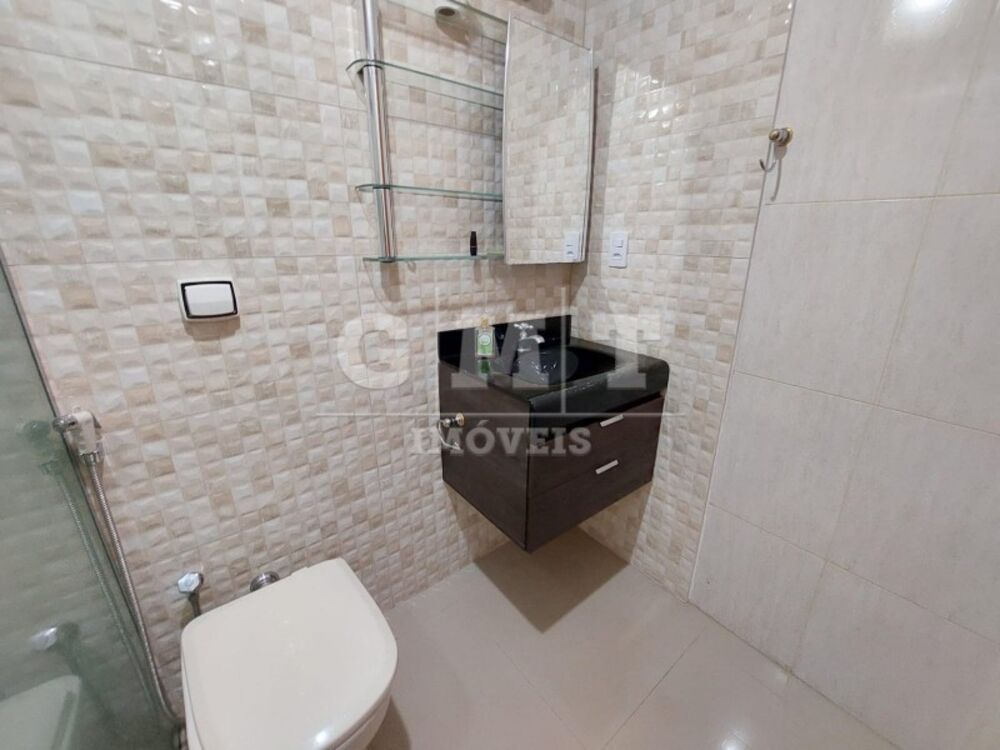Casa de Condomínio à venda com 4 quartos, 296m² - Foto 8