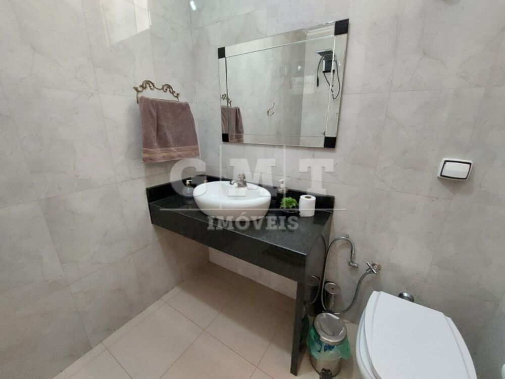 Casa de Condomínio à venda com 4 quartos, 296m² - Foto 12