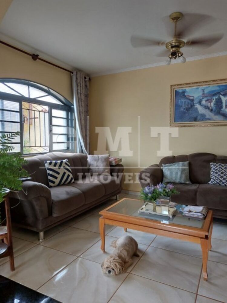 Casa à venda com 3 quartos, 329m² - Foto 7
