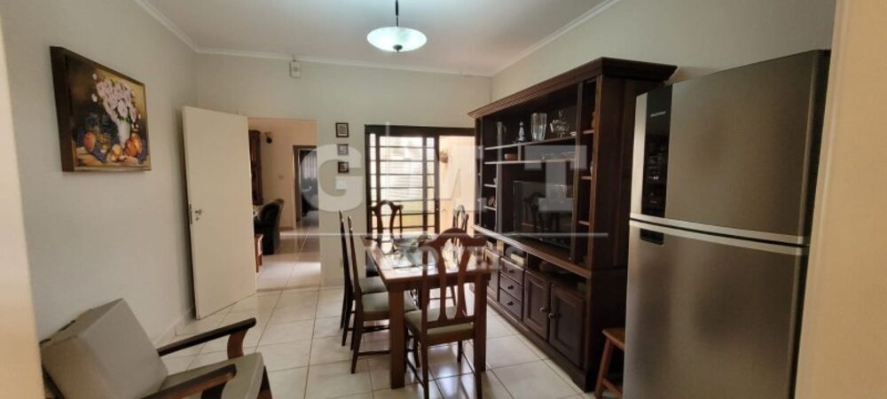 Casa à venda com 3 quartos, 204m² - Foto 7