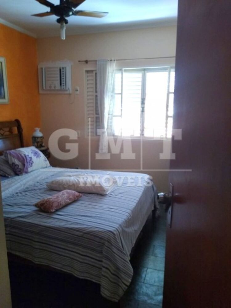 Apartamento à venda com 3 quartos, 90m² - Foto 2