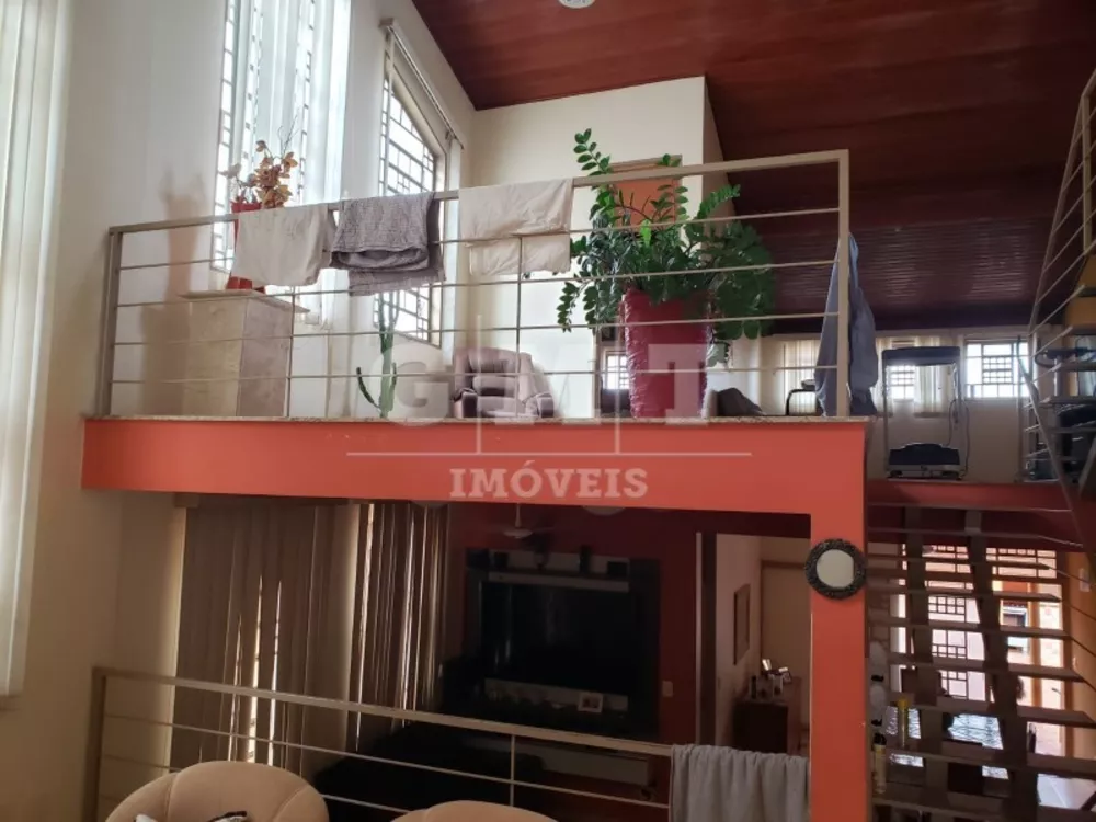 Casa, 4 quartos, 285 m² - Foto 8