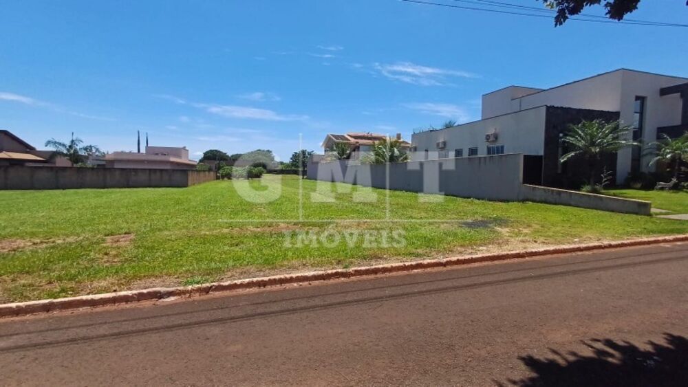 Terreno à venda, 700m² - Foto 2