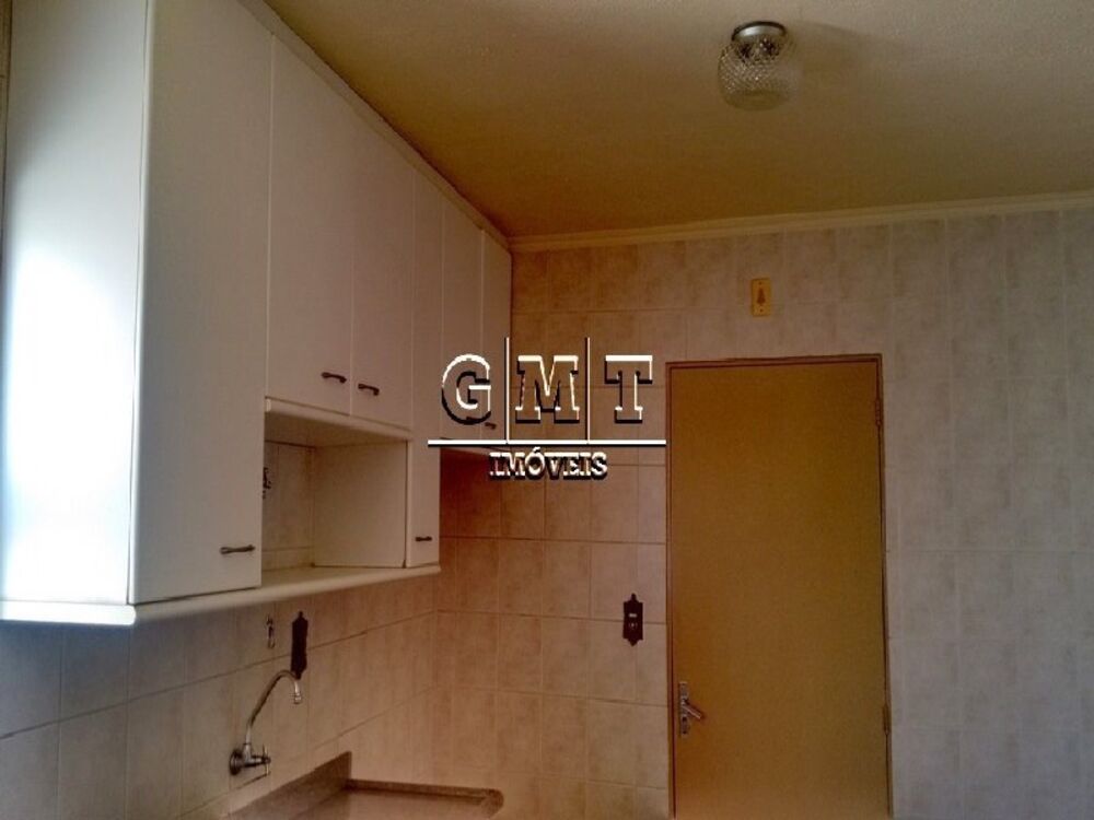 Apartamento à venda com 3 quartos, 69m² - Foto 13