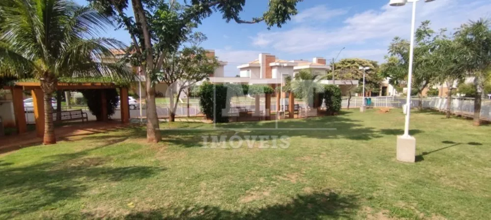 Casa de Condomínio à venda com 3 quartos, 190m² - Foto 3