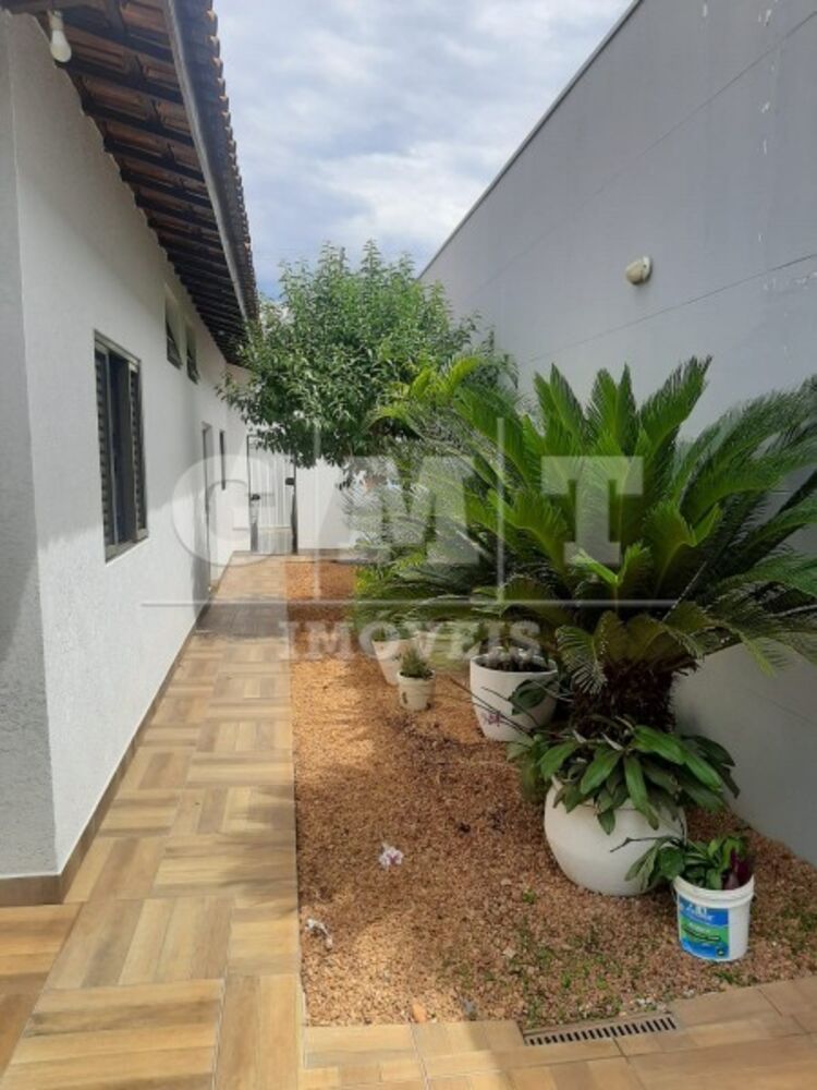 Casa, 3 quartos, 180 m² - Foto 2
