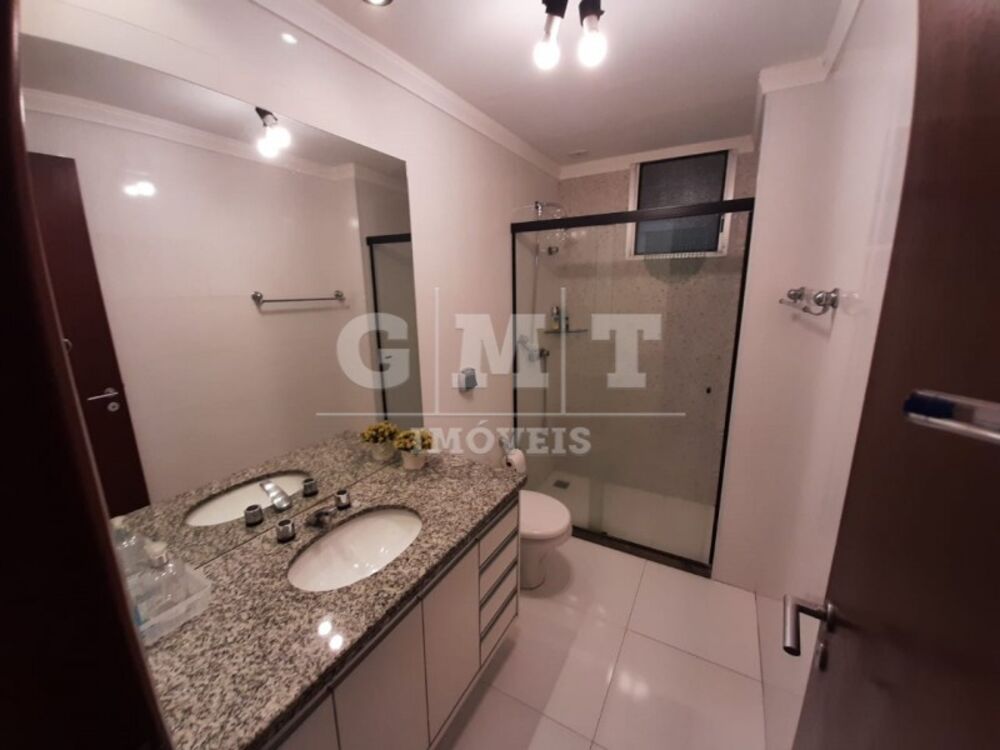 Apartamento à venda com 3 quartos, 121m² - Foto 8